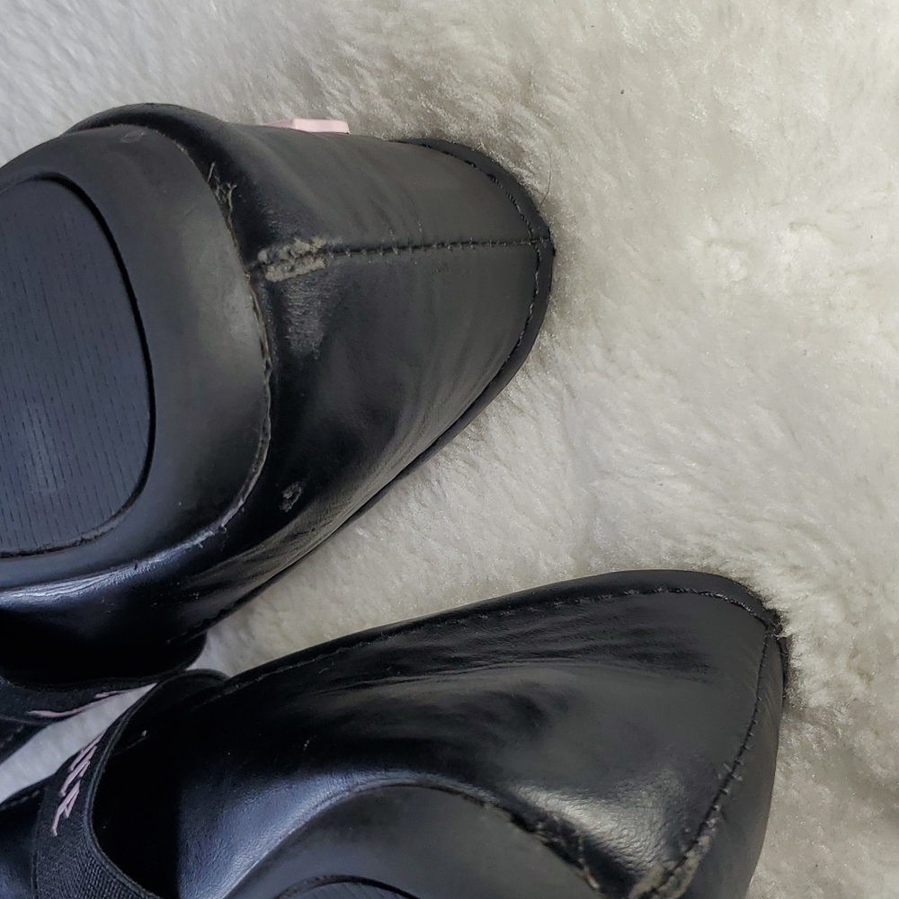 Juicy Couture Mary Janes size 4 - Picture 5 of 8